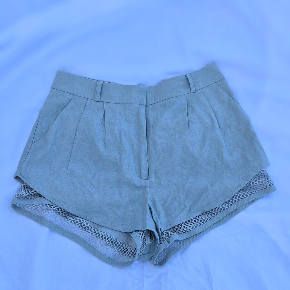 Love & Love Sage Green Linen Blend High Waisted Pleated Shorts‎ with Mesh Hem